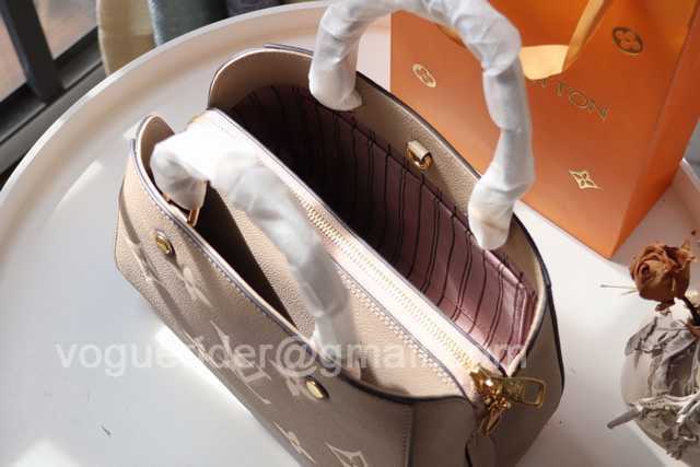 M45489 Montaigne BB 29