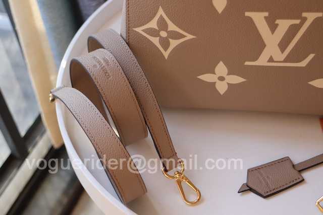 M45489 Montaigne MM 33