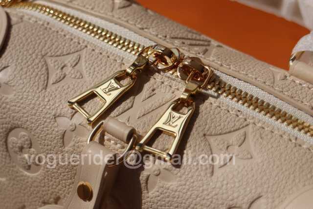 M45571 Petite Malle Souple 20 M45571 Petite Malle Souple 20
