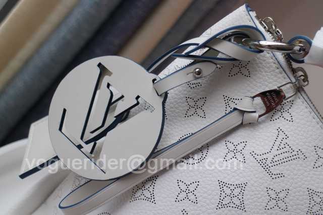 M56084 Beaubourg Hobo 32 M56084 Beaubourg Hobo 32