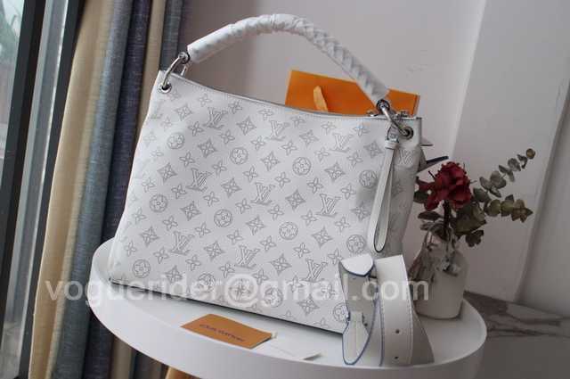 M56084 Beaubourg Hobo 32 M56084 Beaubourg Hobo 32