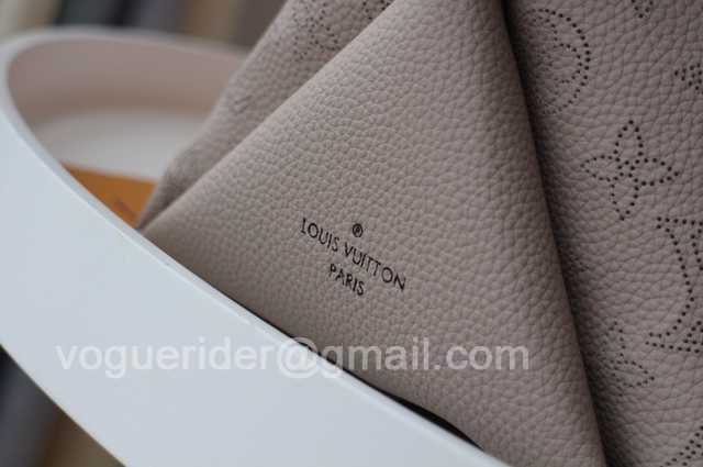 M56084 Beaubourg Hobo 32 M56084 Beaubourg Hobo 32
