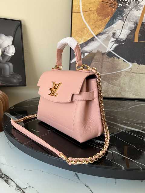 M21088 Lockme Ever 23