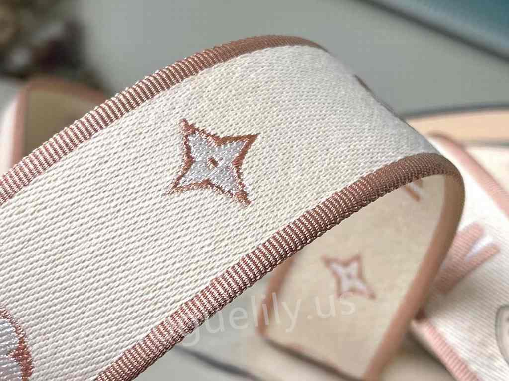 M46388 Diane 24 M46388 Diane 24