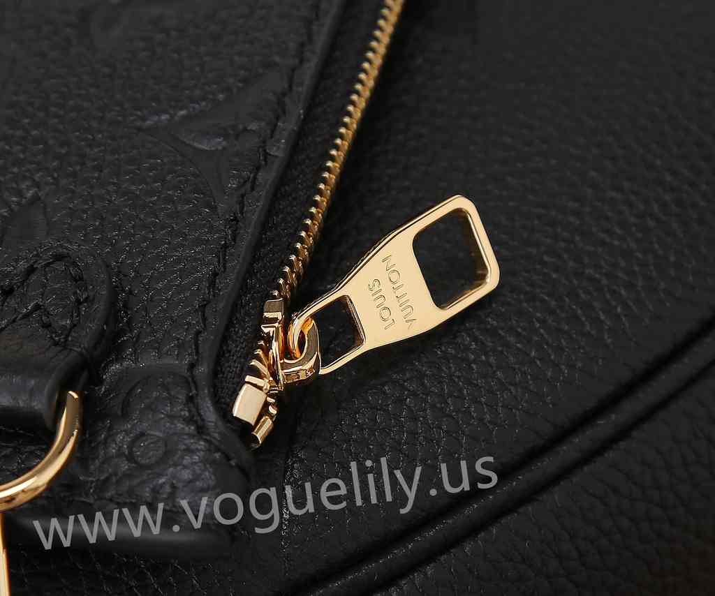 M46725 Loop Hobo 38 M46725 Loop Hobo 38