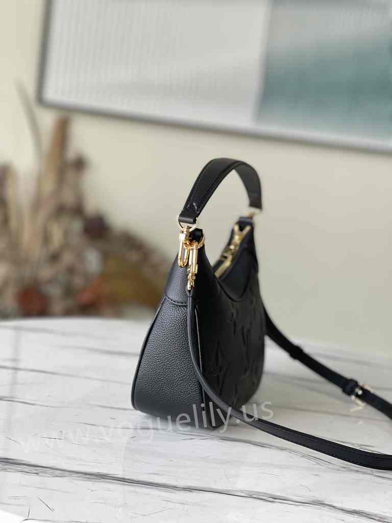 M46002 Bagatelle 22 M46002 Bagatelle 22