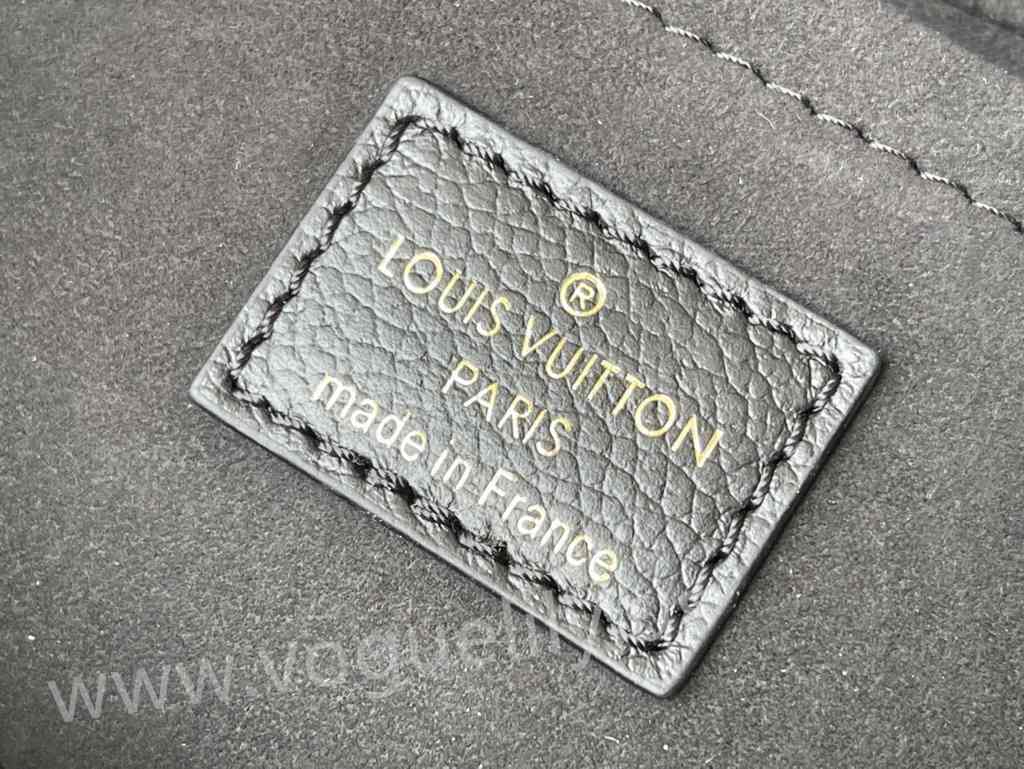 M46002 Bagatelle 22 M46002 Bagatelle 22