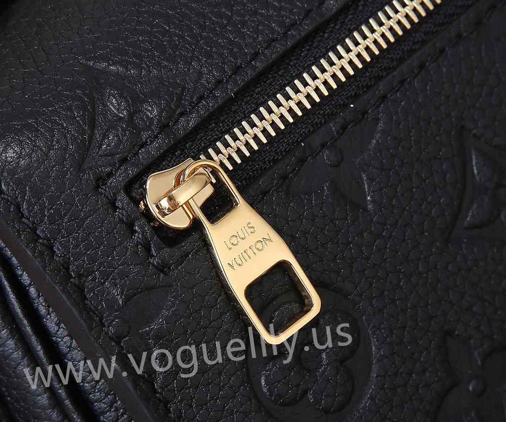 M46595 Pochette Métis East West 21