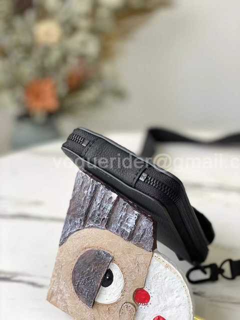 M57089 Aerogram 18 M57089 Aerogram 18