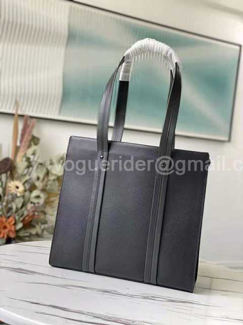 M57308 Aerogram Tote 36 M57308 Aerogram Tote 36