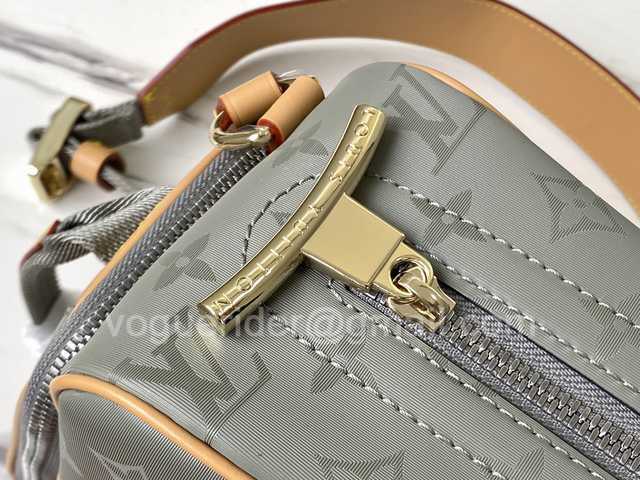 M43884 Titanium 32 M43884 Titanium 32