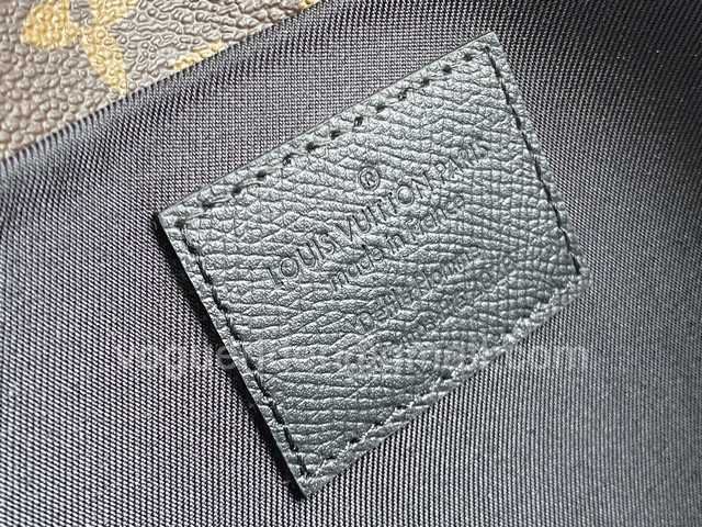 M30583 Pochette Voyage Steamer 28 M30583 Pochette Voyage Steamer 28