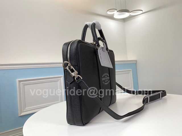 M30365 Porte Documents Voyage 35 M30365 Porte Documents Voyage 35