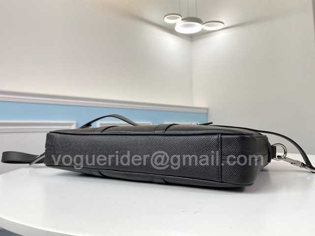 M30365 Porte Documents Voyage 35 M30365 Porte Documents Voyage 35