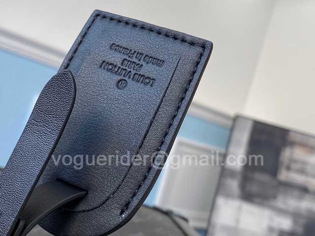 M44952 Soft Trunk 38 M44952 Soft Trunk 38