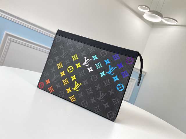 M61692 Pochette Voyage 26
