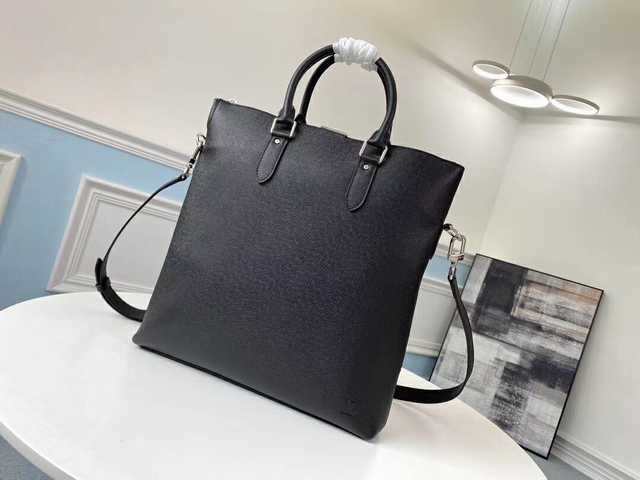 M33433 Anton Tote 37