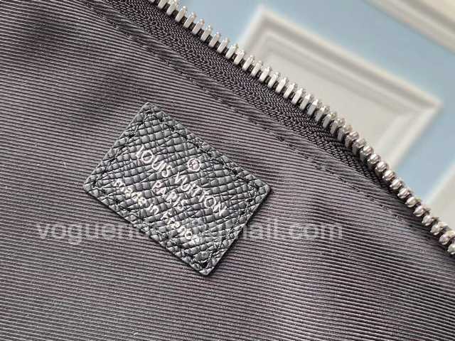 M33433 Anton Tote 37 M33433 Anton Tote 37