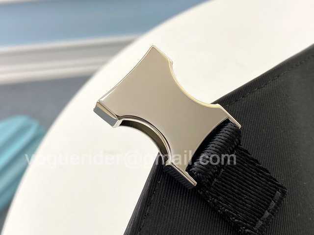 M30411 Outdoor Flap 28