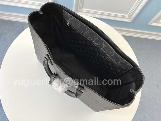 M44733 Grand Sac 42 M44733 Grand Sac 42