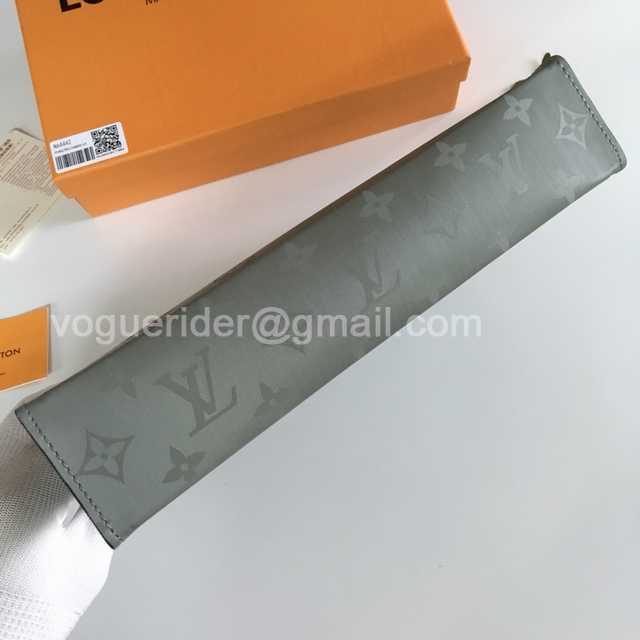 M61692 Pochette Voyage 26