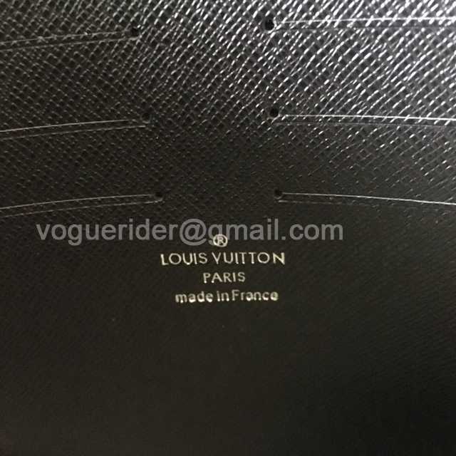 N64442 Pochette Voyage 26 N64442 Pochette Voyage 26
