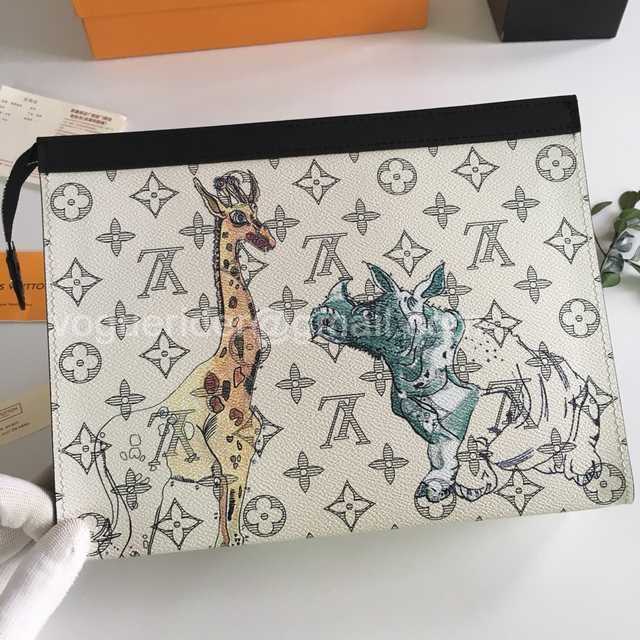 M66929 Pochette Voyage 26 M66929 Pochette Voyage 26