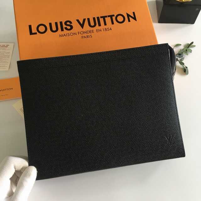 M30675 Pochette Voyage 26