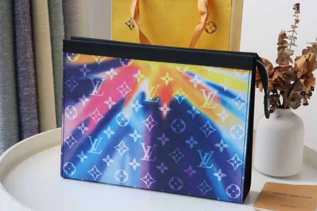 M45941 Pochette Voyage