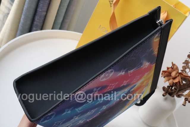 M45941 Pochette Voyage M45941 Pochette Voyage