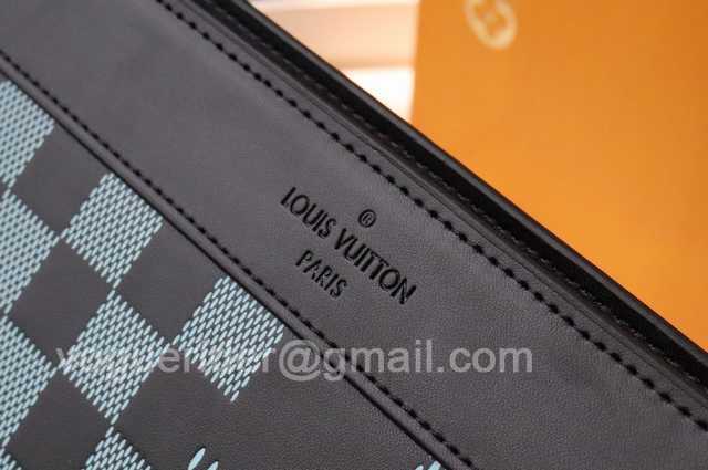 N60448 Standing 27 N60448 Standing 27