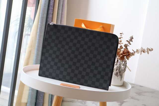 N41501 Pochette Jour 33