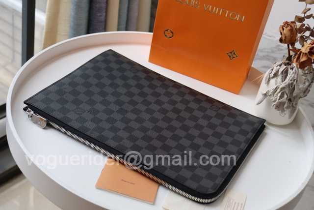 N41501 Pochette Jour 33 N41501 Pochette Jour 33