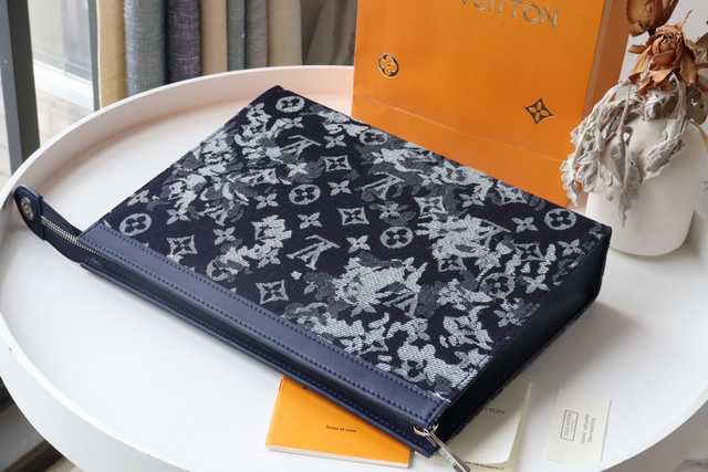 M80026 Pochette Voyage 26
