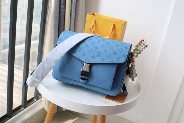 M30746 NEW 29