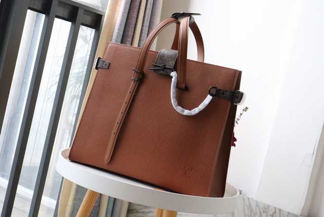 M30725 41 Tan