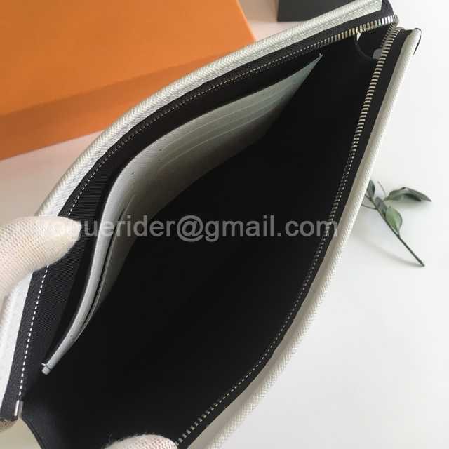 M61692 Pochette Voyage 1854