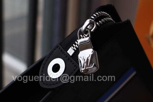 M56827 Pochette Voyage M56827 Pochette Voyage