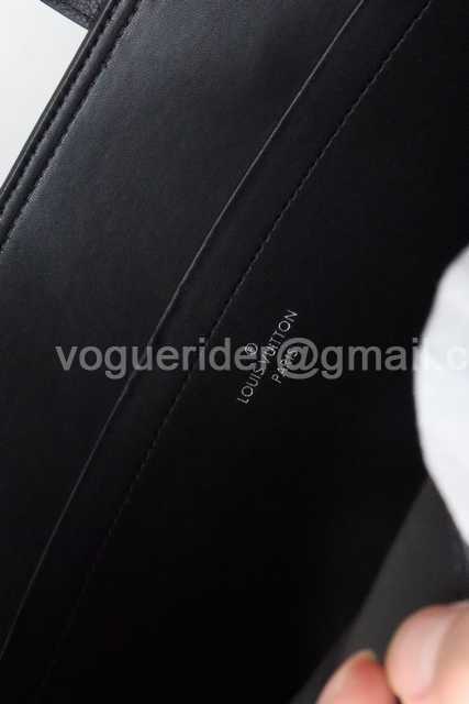 M57290 Cabas Voyage 45 M57290 Cabas Voyage 45