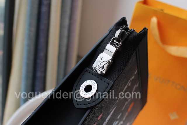 M61692 Pochette Voyage 26