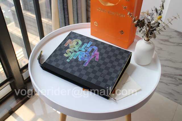 N60308 Pochette Voyage N60308 Pochette Voyage