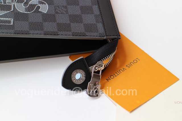 N60308 Pochette Voyage N60308 Pochette Voyage