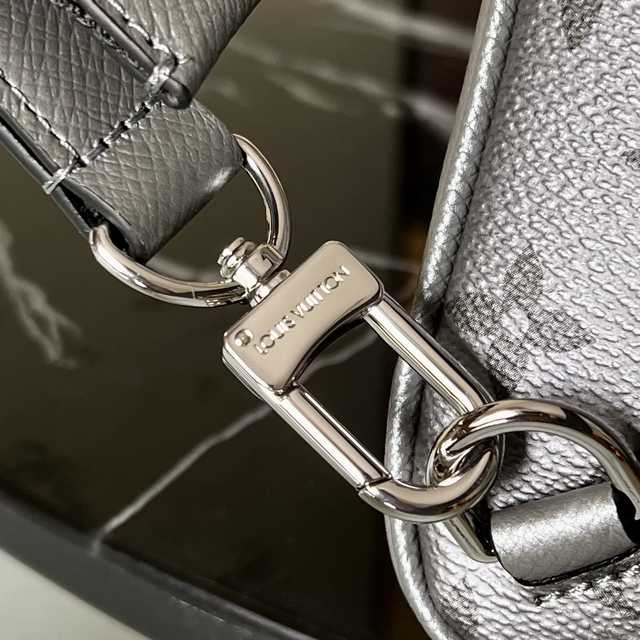 M30833 Outdoor 21 M30833 Outdoor 21