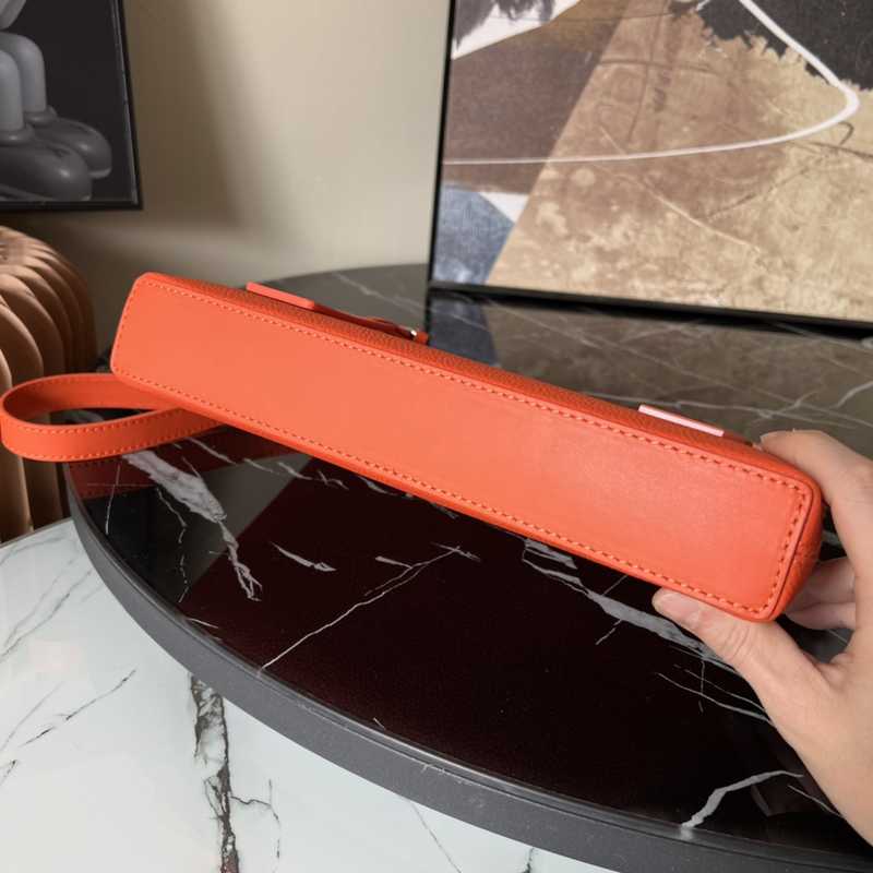 M69837 Clutch 30 M69837 Clutch 30