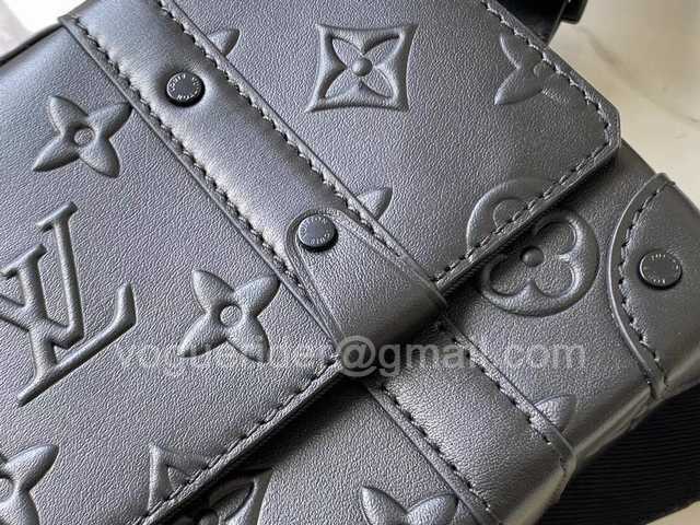 M57952 Trunk 20 M57952 Trunk 20