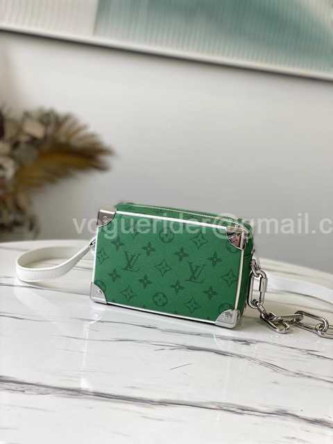 M44480 Mini Soft Trunk 18 M44480 Mini Soft Trunk 18