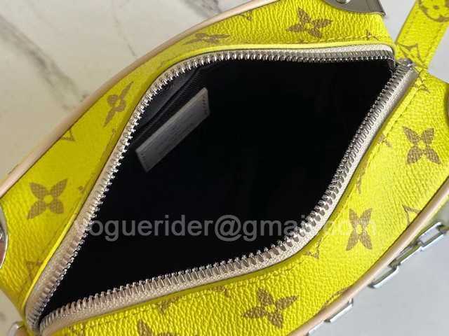 M44480 Mini Soft Trunk 18