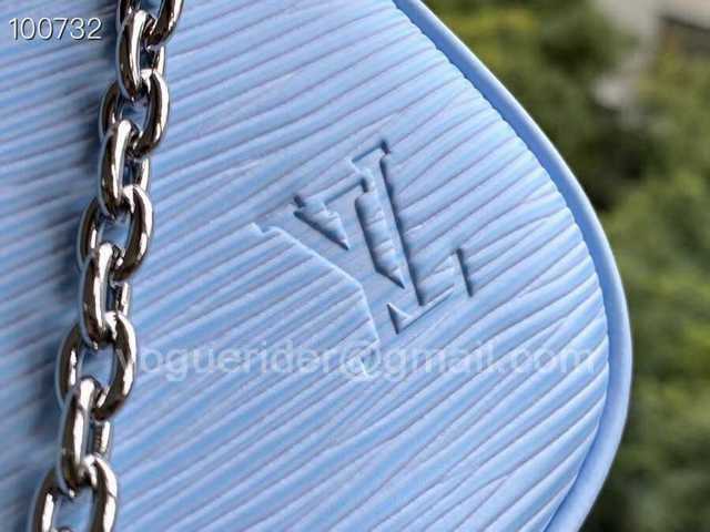 M80480 Easy Pouch On Strap 19 M80480 Easy Pouch On Strap 19