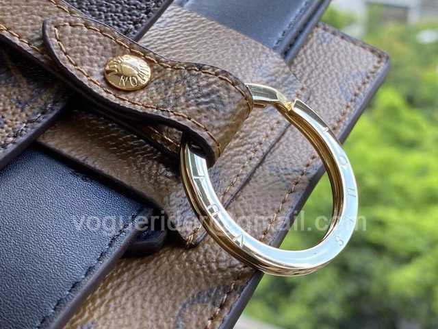 M0345U Daily Multi Pocket M0345U Daily Multi Pocket
