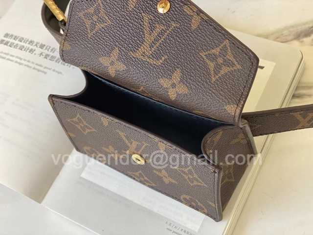 M0236U Daily Multi Pocket M0236U Daily Multi Pocket